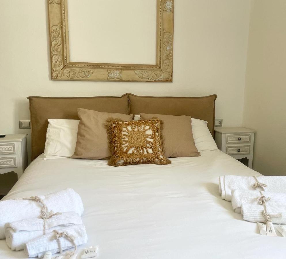 Bed and Breakfast St.Joseph à Olbia Extérieur photo